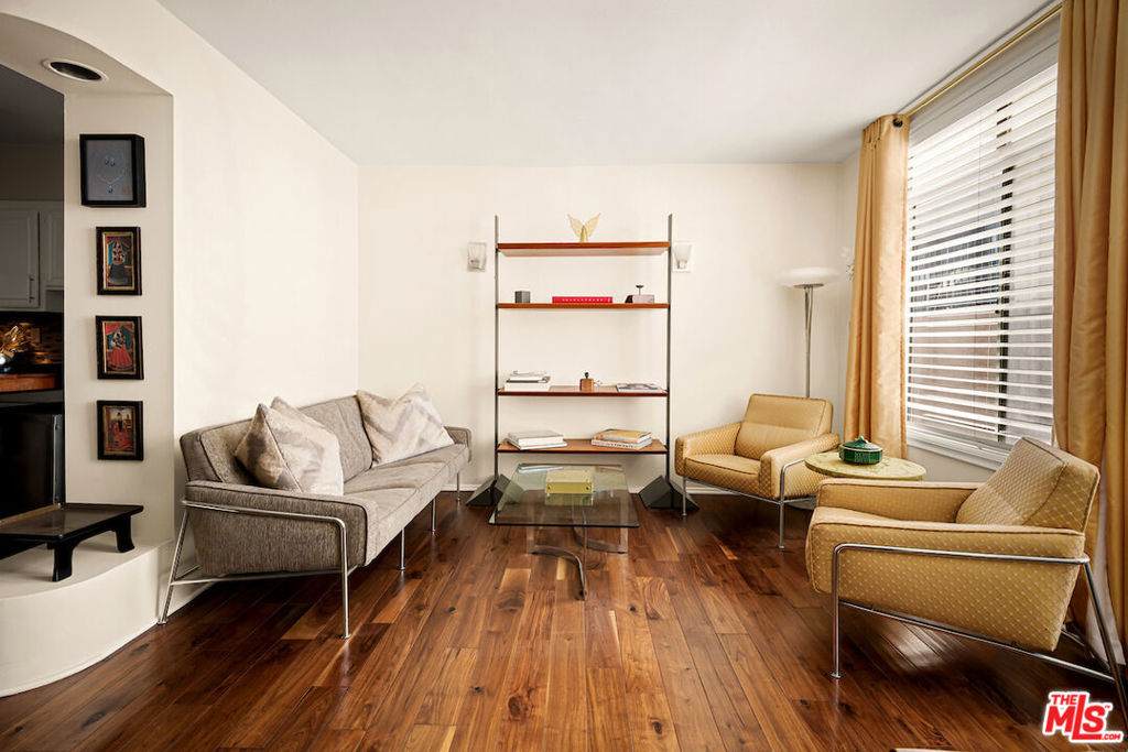 7270 Hillside Avenue - Photo 1