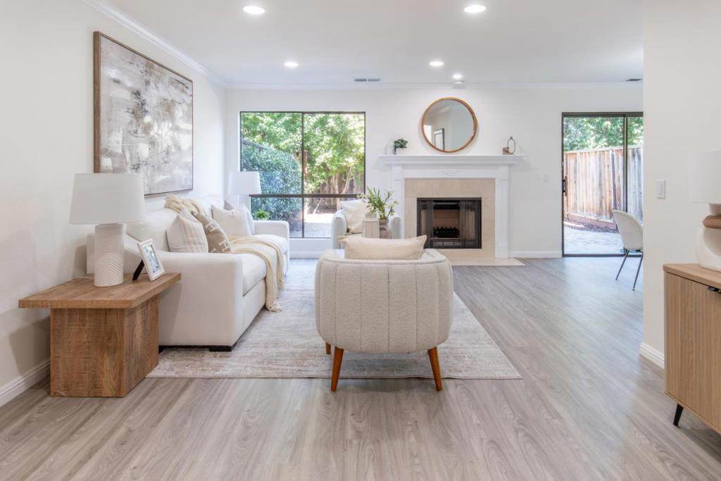 1363 Sarita Way - Photo 1