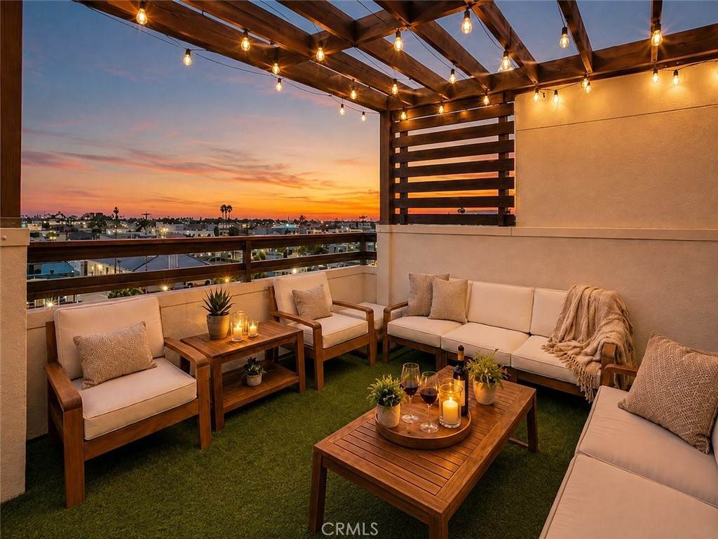 1648 Topanga - Photo 1