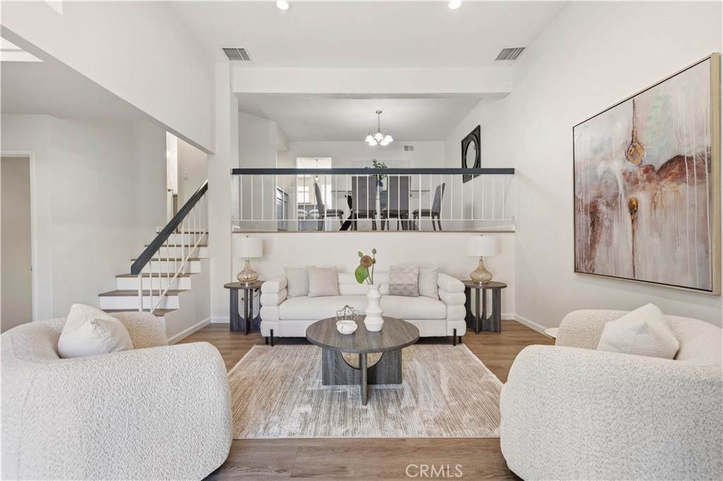 5800 Owensmouth Avenue - Photo 1