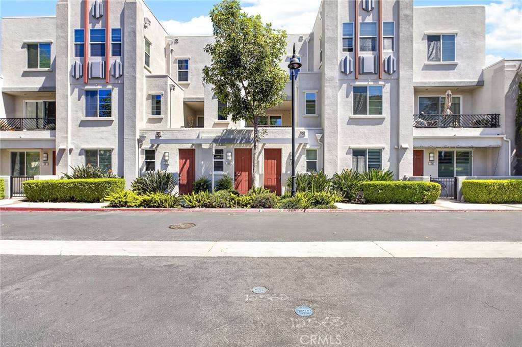 https://bt-photos.global.ssl.fastly.net/socal/orig_boomver_2_446322710-2.jpg