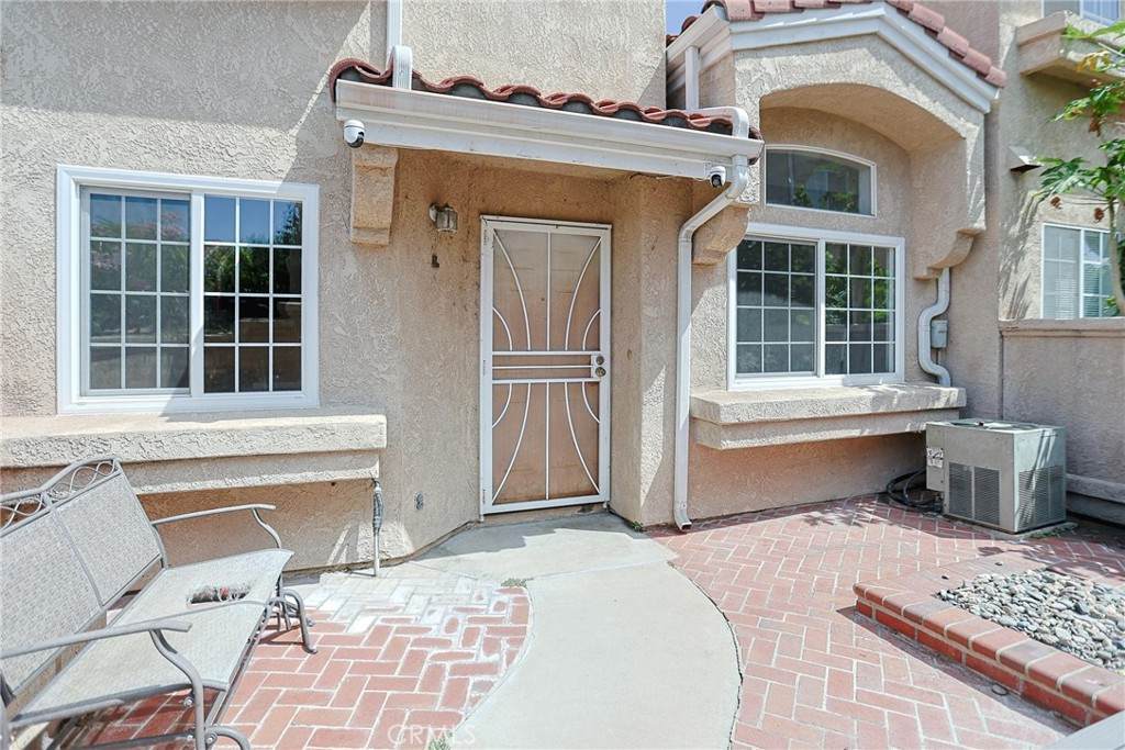 https://bt-photos.global.ssl.fastly.net/socal/orig_boomver_2_446560618-2.jpg