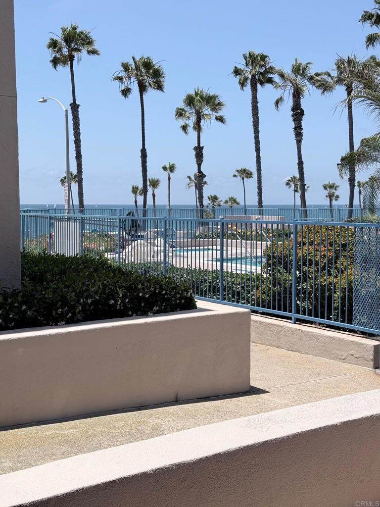 https://bt-photos.global.ssl.fastly.net/socal/orig_boomver_2_446586596-2.jpg