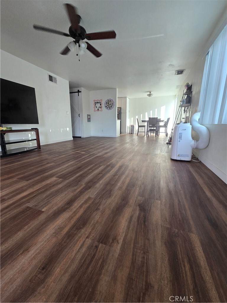 https://bt-photos.global.ssl.fastly.net/socal/orig_boomver_2_446643571-2.jpg