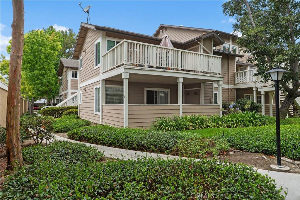 6951 Knollcrest Lane - Photo 1