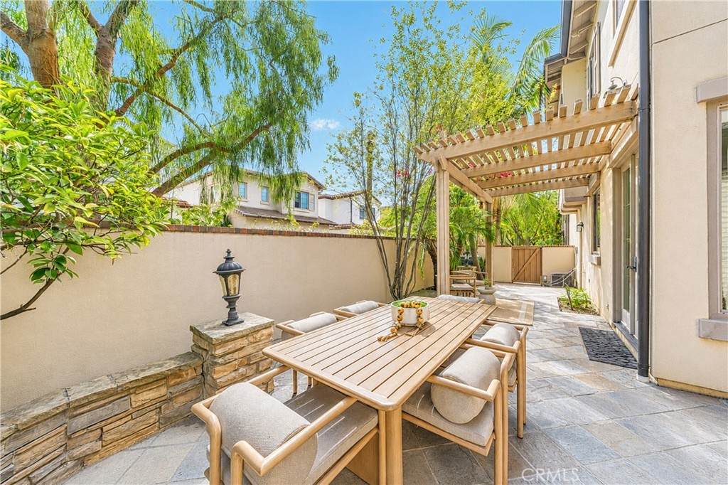 https://bt-photos.global.ssl.fastly.net/socal/orig_boomver_2_446675629-2.jpg