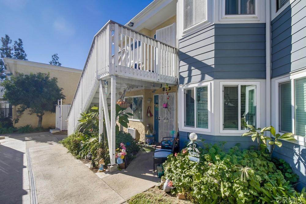 12616 Lakeshore Drive - Photo 1