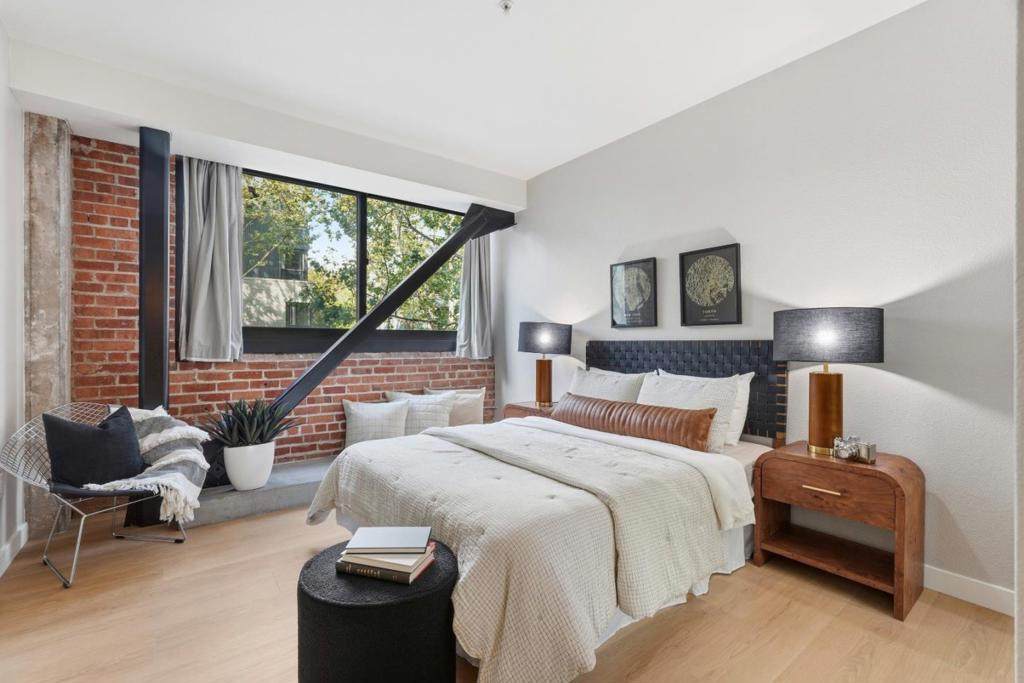 88 Bush Street - Photo 1