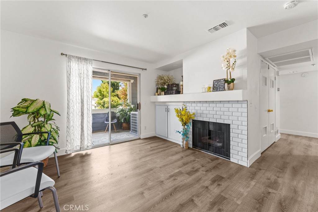 111 Lakeview Avenue - Photo 1
