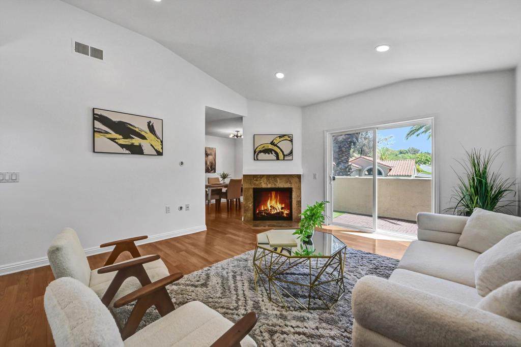 https://bt-photos.global.ssl.fastly.net/socal/orig_boomver_2_446864395-2.jpg
