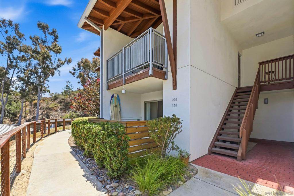 https://bt-photos.global.ssl.fastly.net/socal/orig_boomver_2_446988660-2.jpg