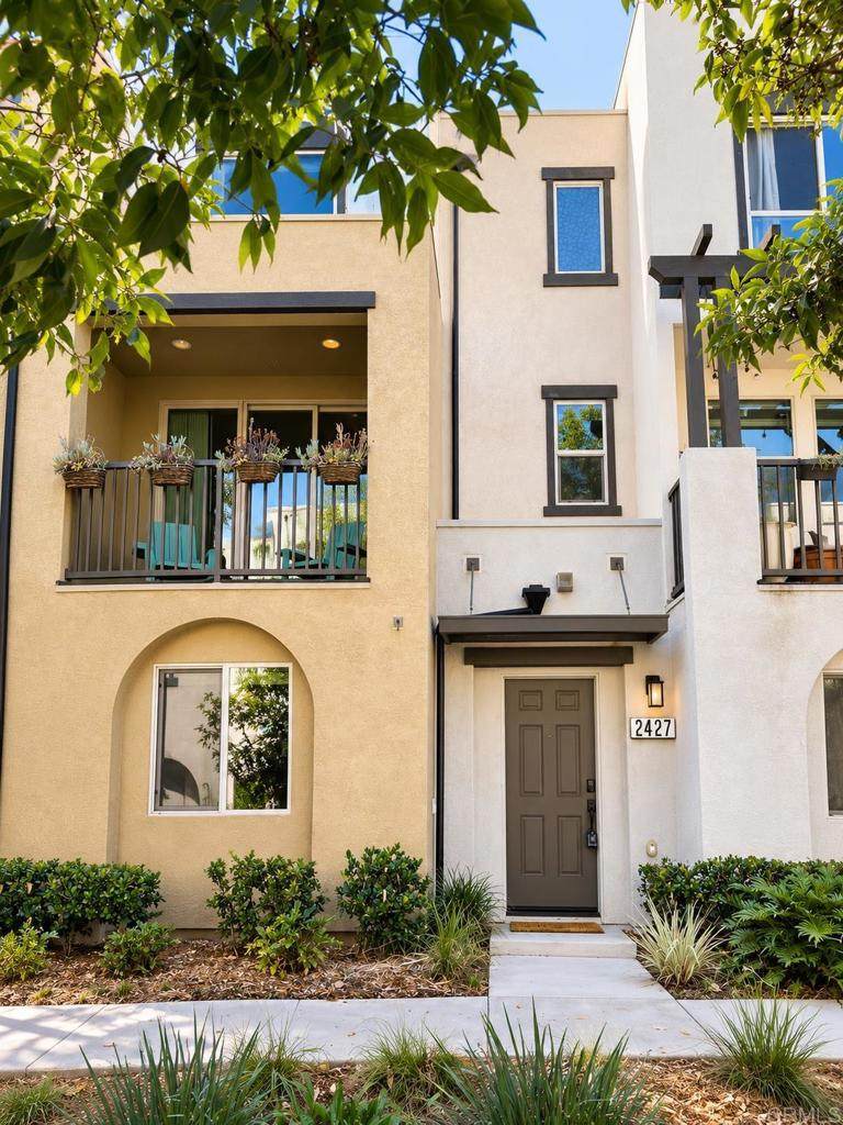 2427 Verano Way - Photo 1