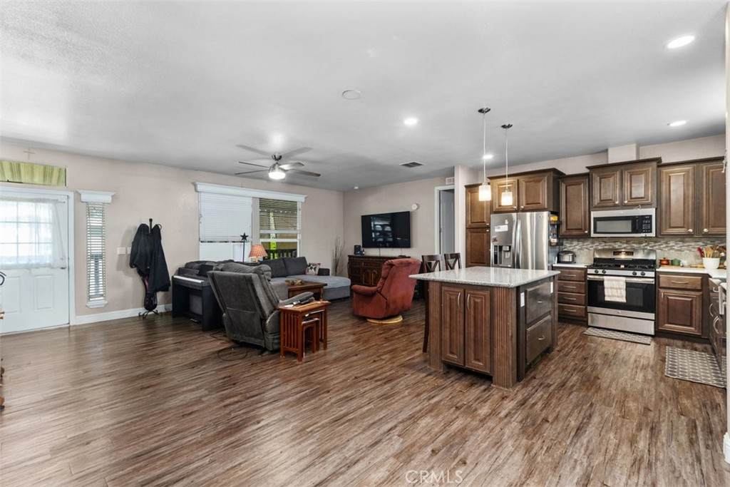 5815 La Palma Ave - Photo 1