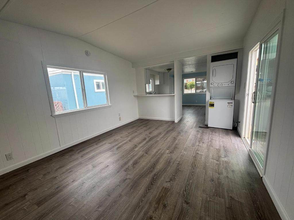 253 2nd Avenue - Photo 1