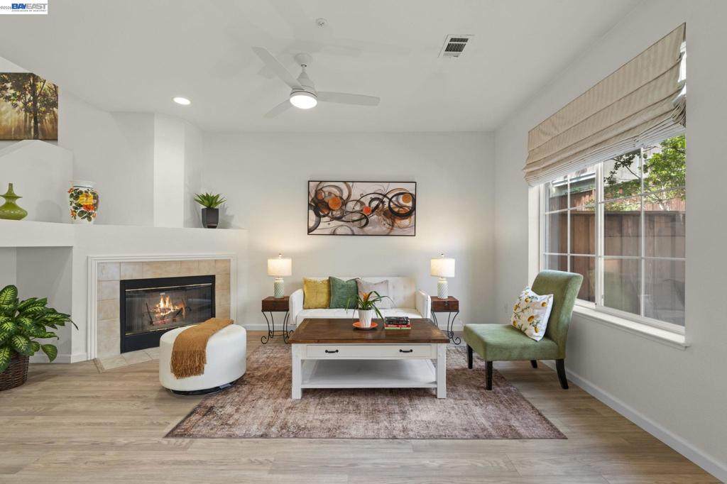 10706 Ian Ln - Photo 1