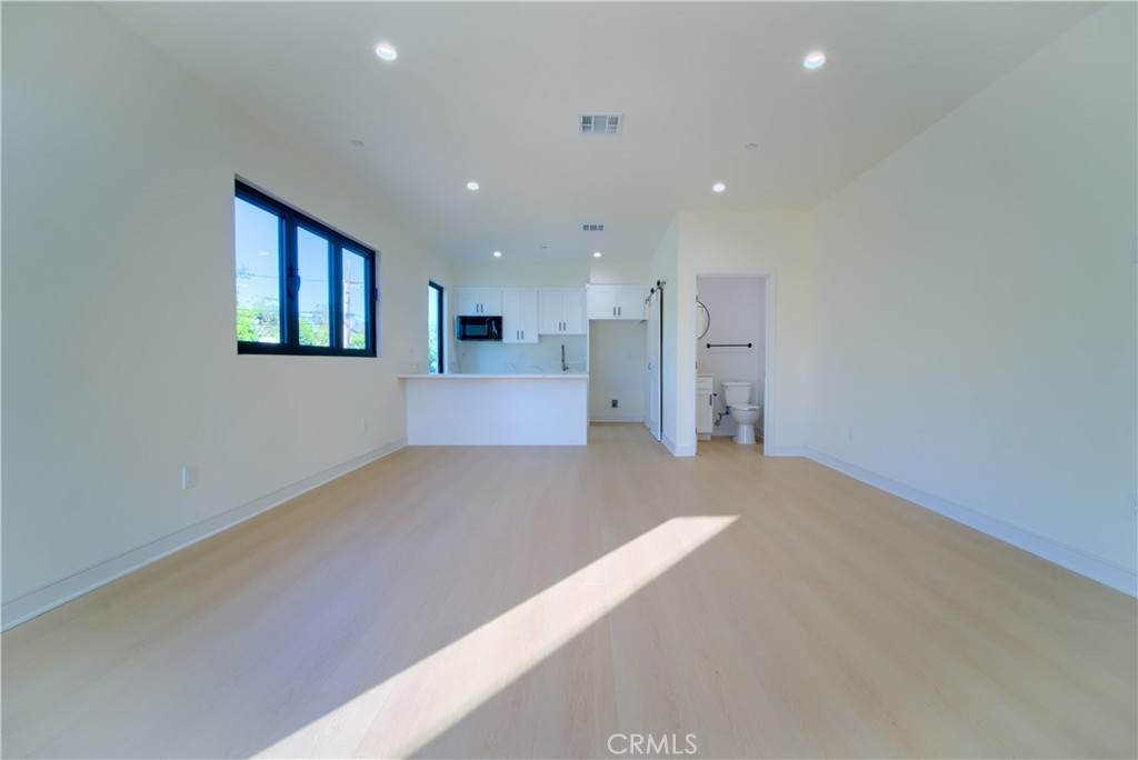 https://bt-photos.global.ssl.fastly.net/socal/orig_boomver_1_447570121-2.jpg