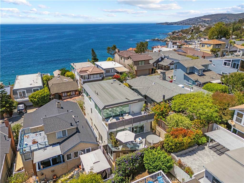 149 Sunset Terrace - Photo 1