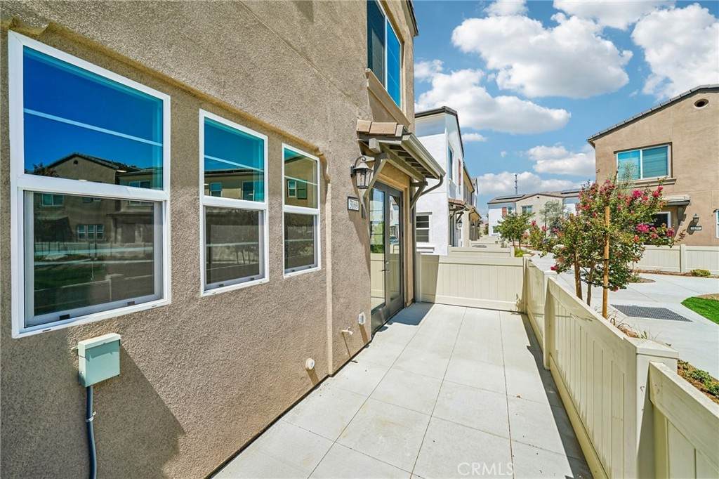https://bt-photos.global.ssl.fastly.net/socal/orig_boomver_2_447684345-2.jpg