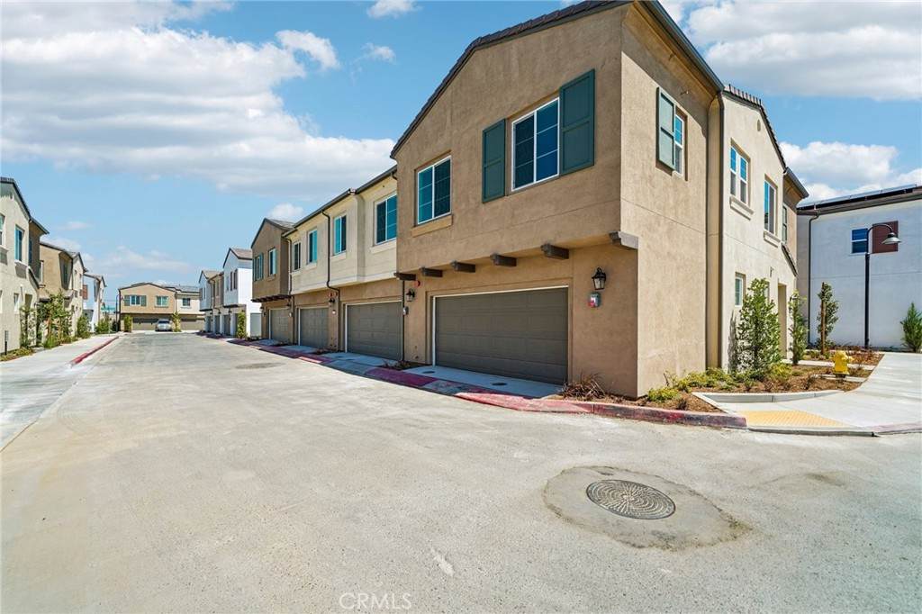 https://bt-photos.global.ssl.fastly.net/socal/orig_boomver_2_447684345-2.jpg