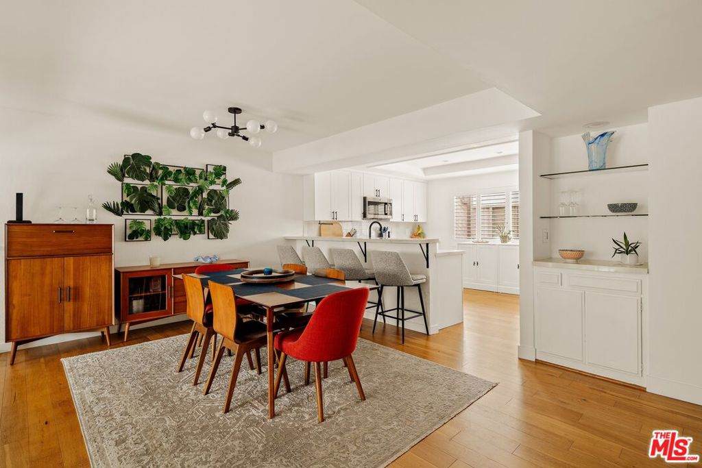 4600 Glencoe Avenue - Photo 1
