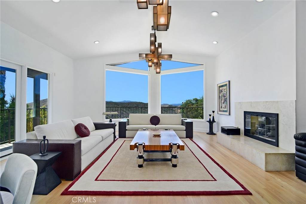 130 Dapplegray Road - Photo 1