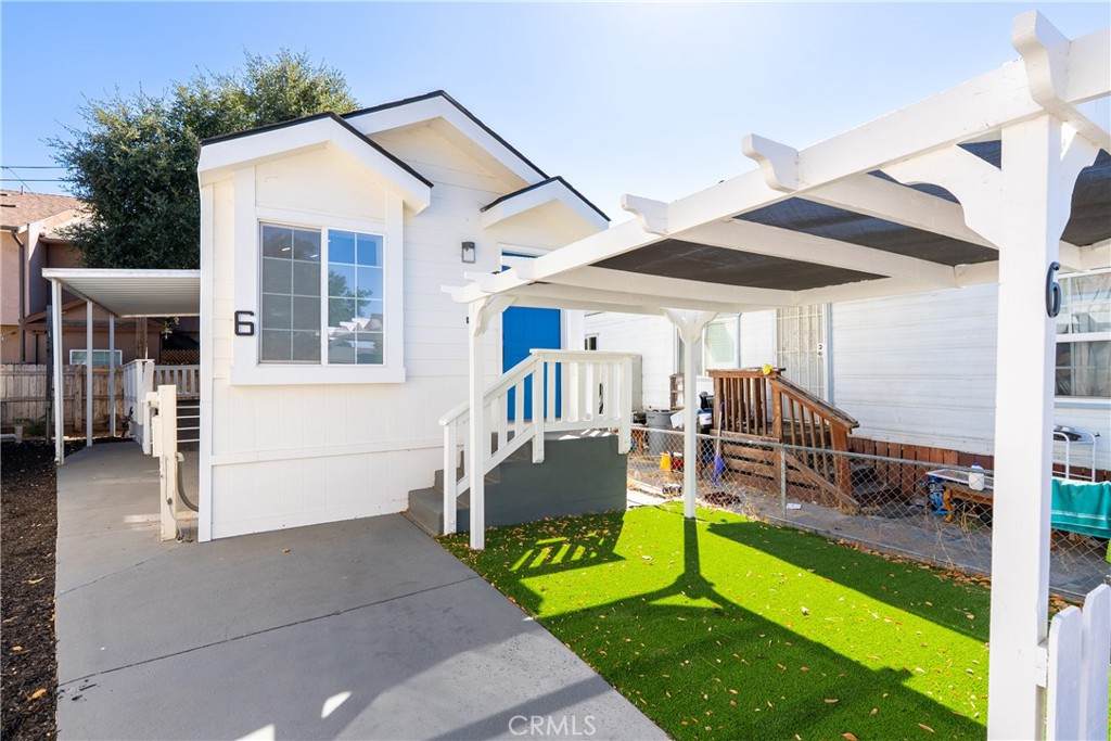 5715 Santa Cruz - Photo 1