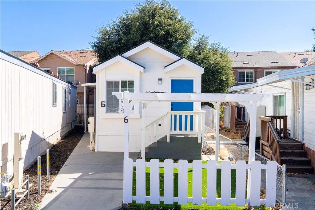 https://bt-photos.global.ssl.fastly.net/socal/orig_boomver_2_447755515-2.jpg