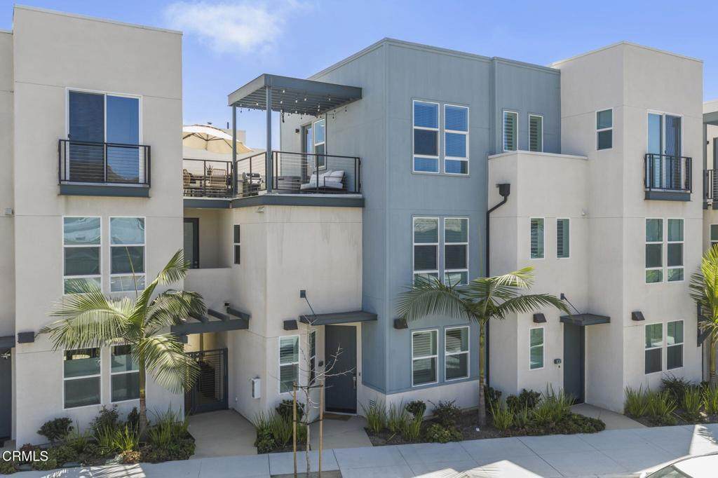 1230 Thompson Boulevard - Photo 1