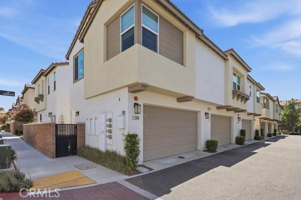 https://bt-photos.global.ssl.fastly.net/socal/orig_boomver_2_448192915-2.jpg