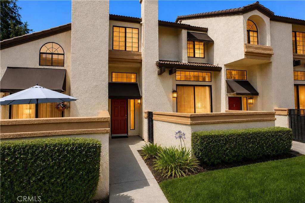 24 Rock Cliff Place - Photo 1