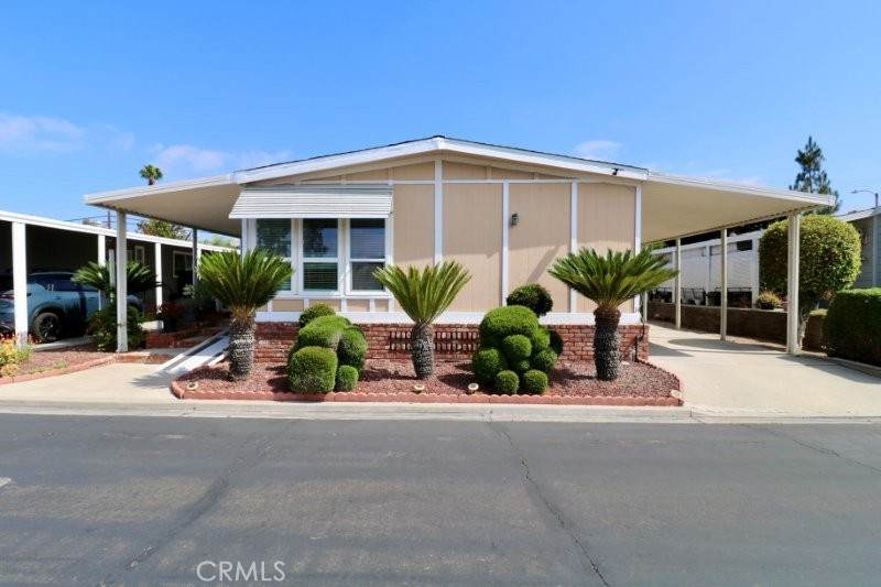 14055 Lake View Drive - Photo 1