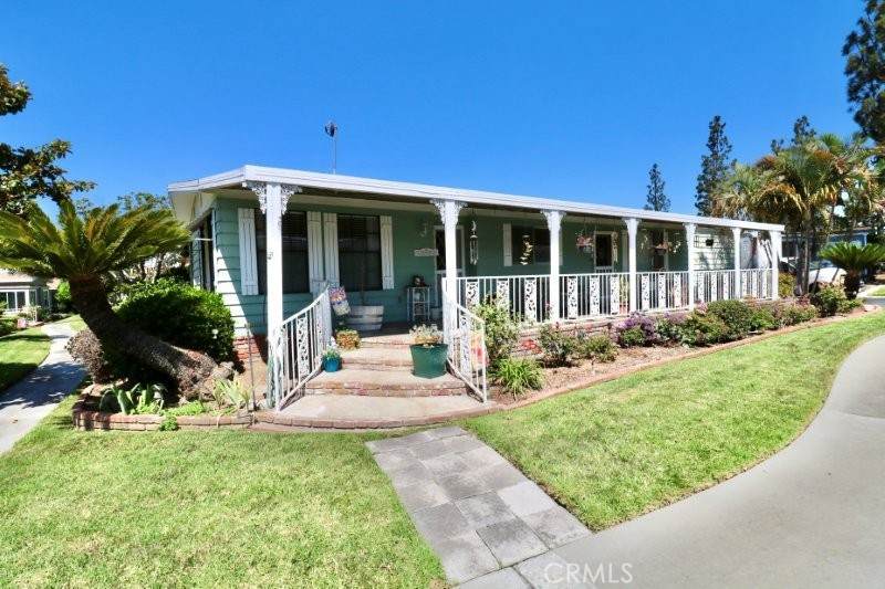 https://bt-photos.global.ssl.fastly.net/socal/orig_boomver_2_448265416-2.jpg