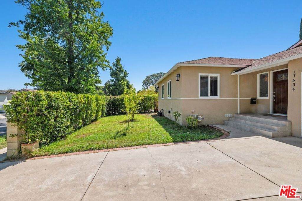 https://bt-photos.global.ssl.fastly.net/socal/orig_boomver_2_448408392-2.jpg