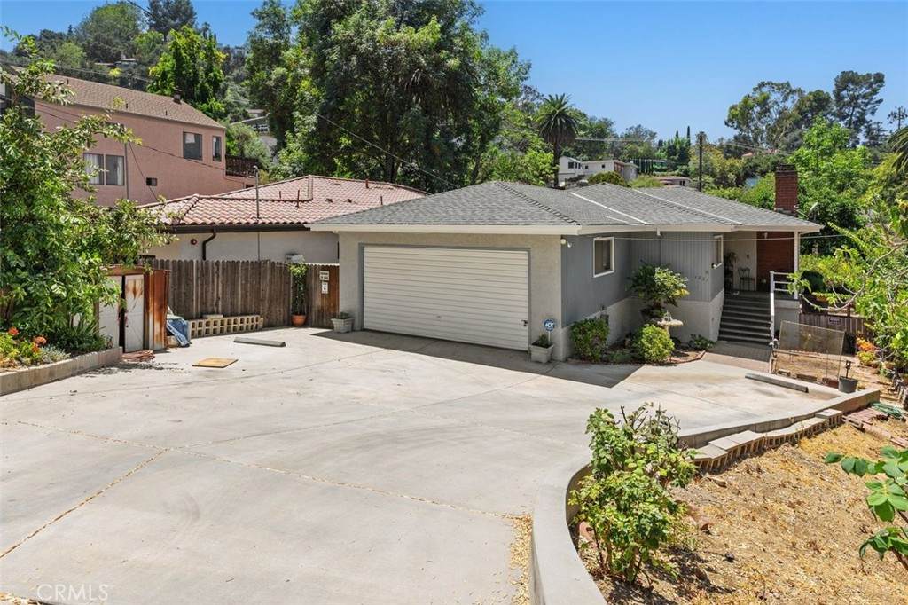 https://bt-photos.global.ssl.fastly.net/socal/orig_boomver_2_448425552-2.jpg