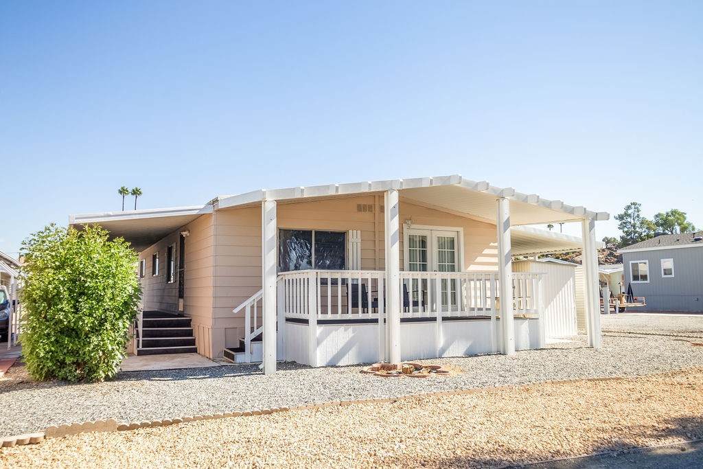 https://bt-photos.global.ssl.fastly.net/socal/orig_boomver_2_448432178-2.jpg