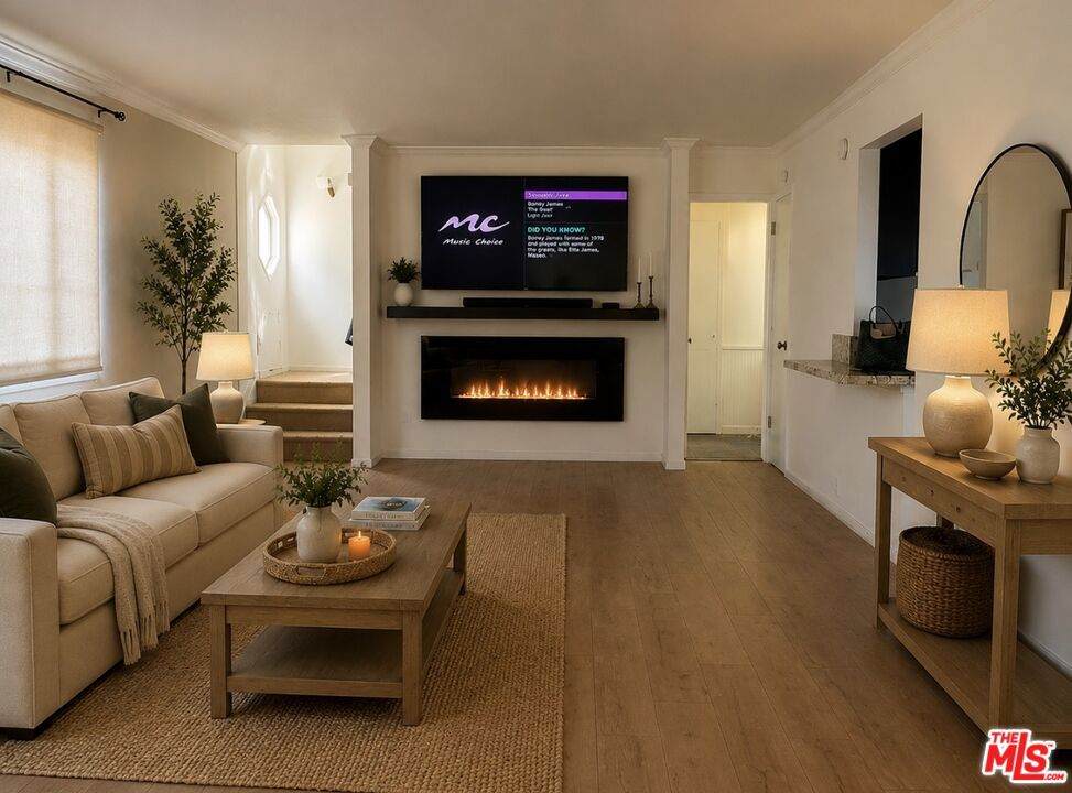 3309 Grand Canal - Photo 1