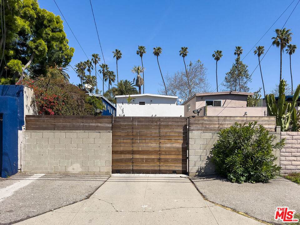 2603 Abbot Kinney Boulevard - Photo 1