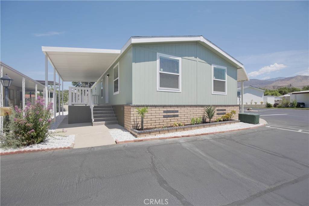 https://bt-photos.global.ssl.fastly.net/socal/orig_boomver_2_448499612-2.jpg