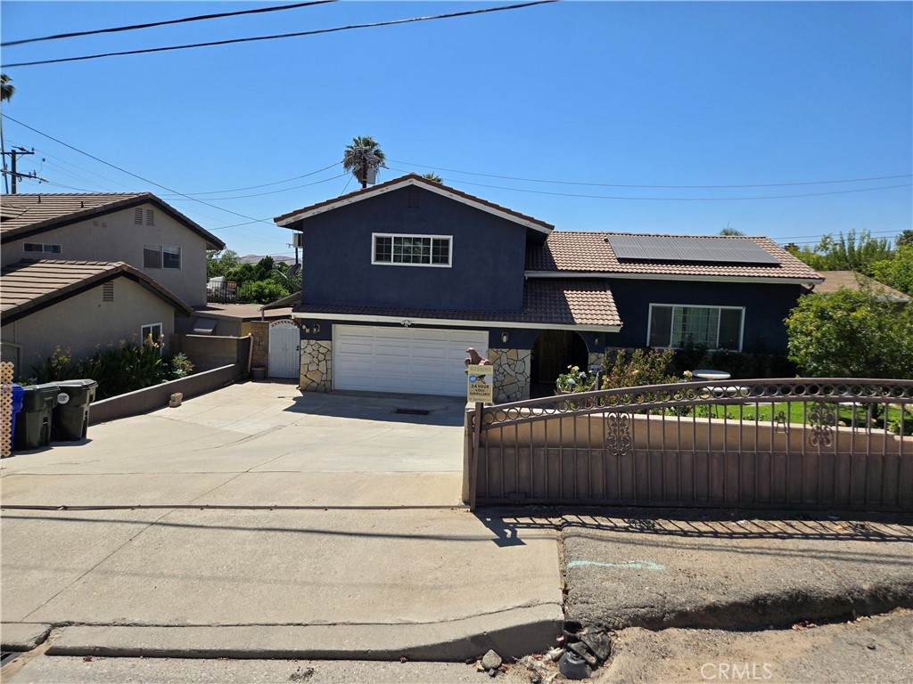 https://bt-photos.global.ssl.fastly.net/socal/orig_boomver_2_448511000-2.jpg