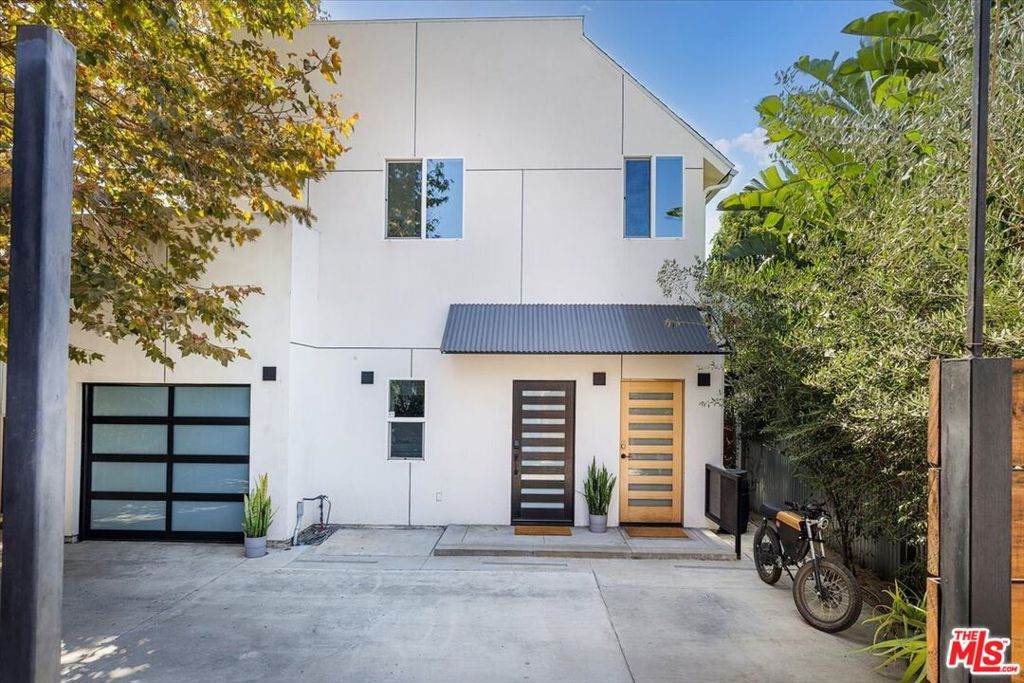 3014 Finch Street - Photo 1