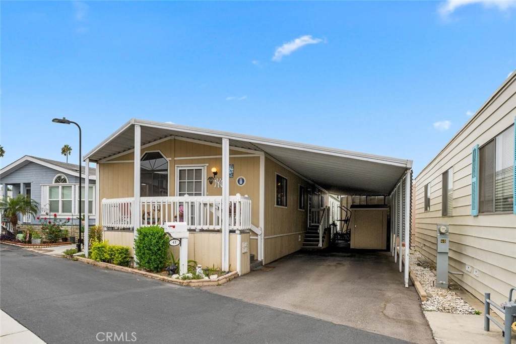 5200 Heil Avenue - Photo 1