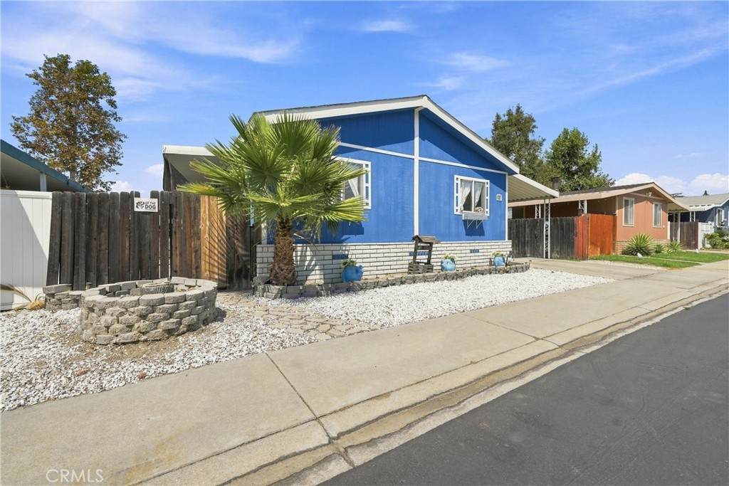 https://bt-photos.global.ssl.fastly.net/socal/orig_boomver_1_483183252-2.jpg