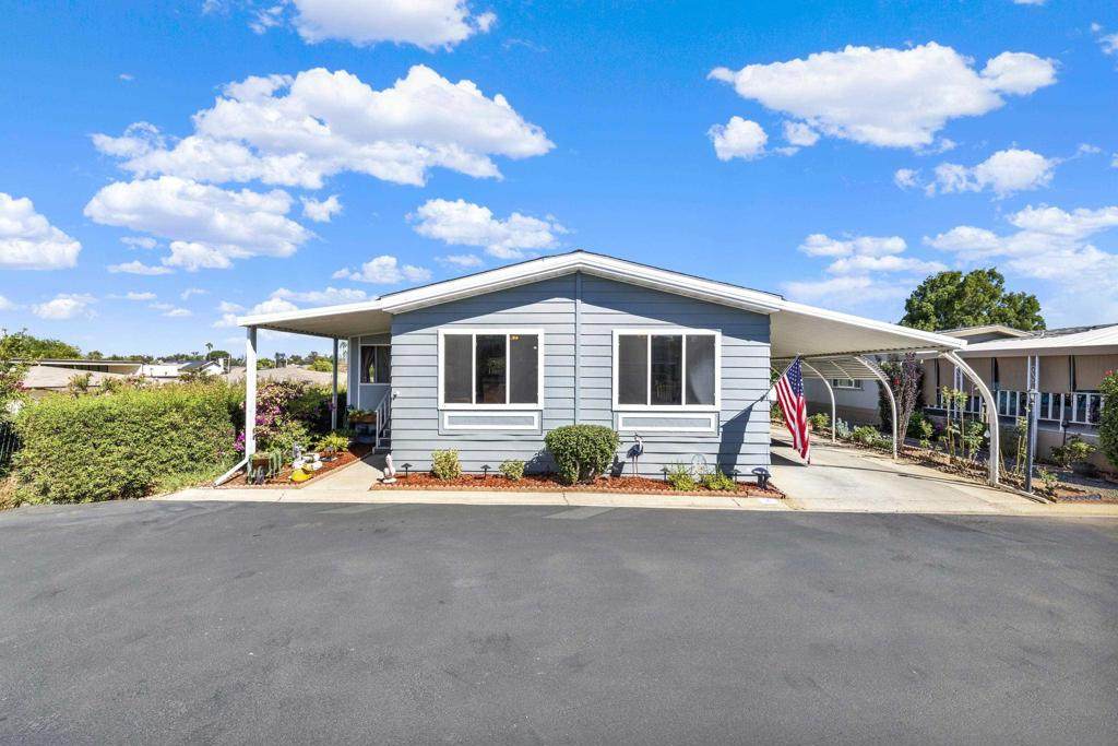 1212 H Street - Photo 1