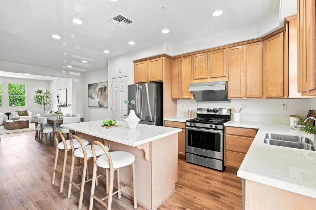 536 22nd Street - Photo 1