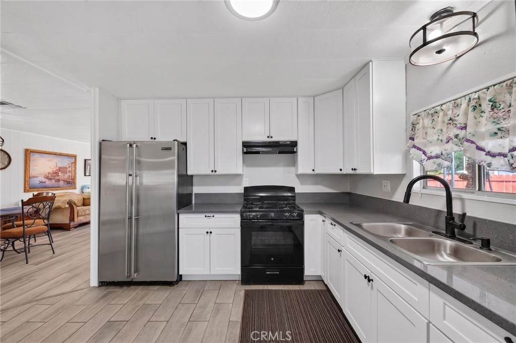 43831 Rassle - Photo 1