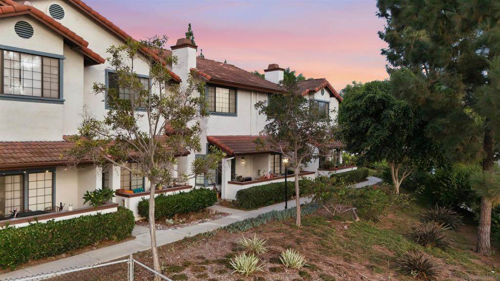 7982 Mission Vista - Photo 1