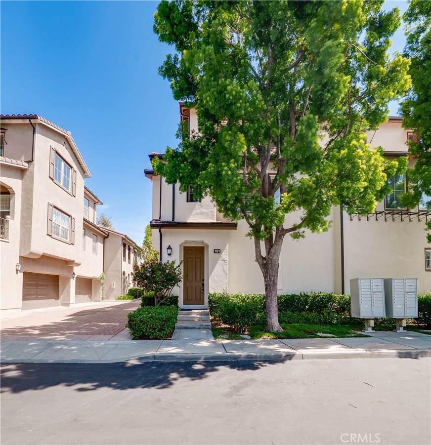 https://bt-photos.global.ssl.fastly.net/socal/orig_boomver_1_525027866-2.jpg