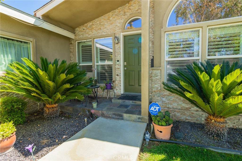 https://bt-photos.global.ssl.fastly.net/socal/orig_boomver_2_526857228-2.jpg