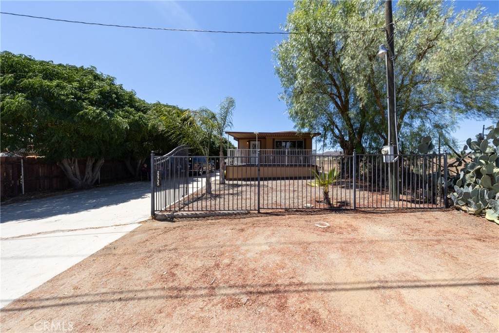 22735 Lukens Lane - Photo 1