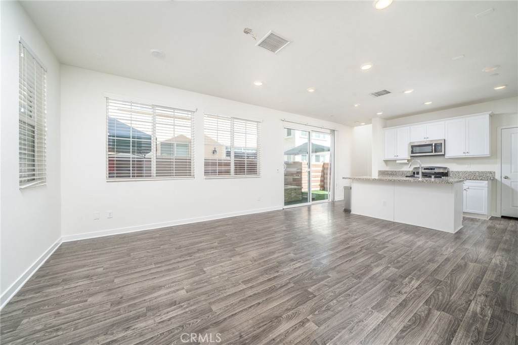 https://bt-photos.global.ssl.fastly.net/socal/orig_boomver_1_534119659-2.jpg